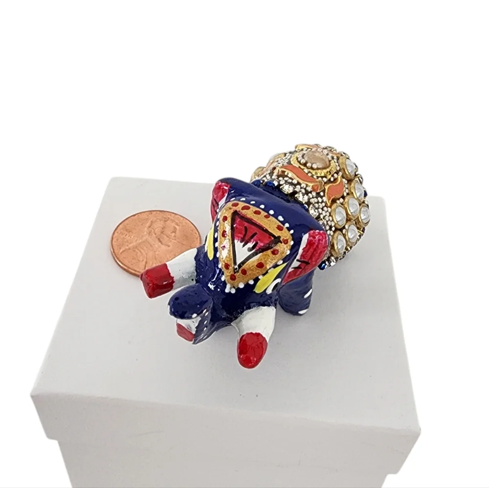 Standing Mini Elephant: strength, stability, grounding - hand painted figure - Picture 2 of 16